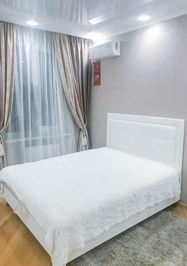 Rent-Kiev Apartment On Luxklavdievskaya Exterior photo