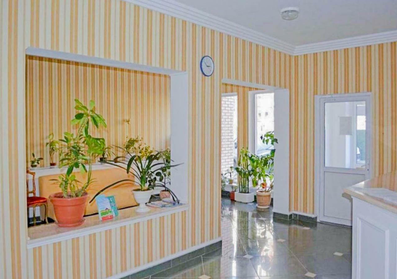 Rent-Kiev Apartment On Luxklavdievskaya Exterior photo
